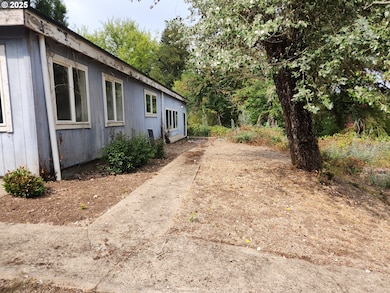 81029 Lost Creek Rd, Dexter, OR 97431 - photo 2