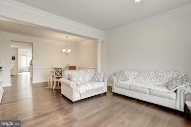 211 Cenning Terrace, Purcellville, VA 20132 - photo 6