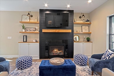 787 Odsila Way, Fontana-On-geneva Lake, WI 53125 - photo 5