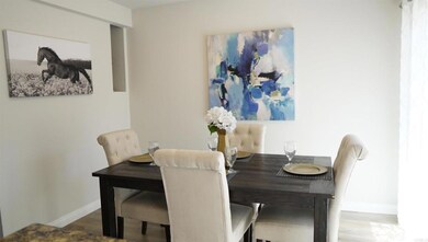 1717 Edgefield Ln, Encinitas, CA 92024 - photo 4