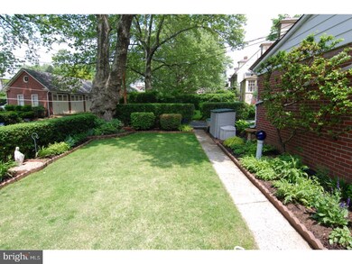 703 Wayne Ave, Reading, PA 19611 - photo 4