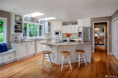 7779 E Mercer Way, Mercer Island, WA 98040 - photo 6