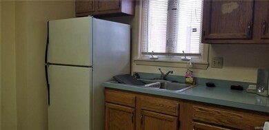 1312 Walnut Ave unit Lower, Niagara Falls, NY 14301 - photo 4