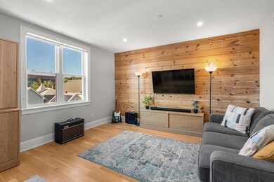 10 Cross Street Place unit 3, Somerville, MA 02145 - photo 4