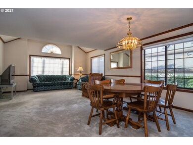 214 Aster St, Winchester, OR 97495 - photo 4