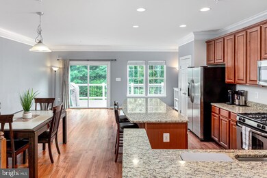 7214 Dorchester Woods Ln, Hanover, MD 21076 - photo 7