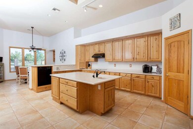 Quarty Cir-52