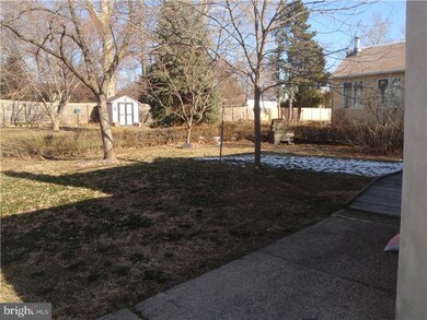 903 E Mermaid Ln, Glenside, PA 19038 - photo 2