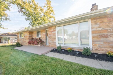 231 Coovert St, Columbus, IN 47201 - photo 2