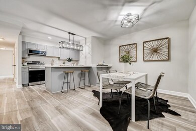 431 S Sharp St, Baltimore, MD 21201 - photo 5