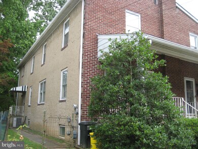 828 Walnut St, Darby, PA 19023 - photo 3