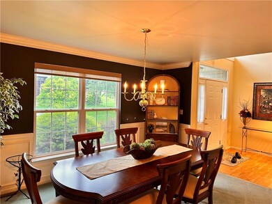 2166 Rolling Meadow Dr, Macungie, PA 18062 - photo 5