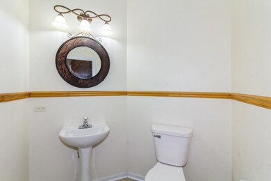 1105 Village Center Pkwy unit 6, Aurora, IL 60506 - photo 6