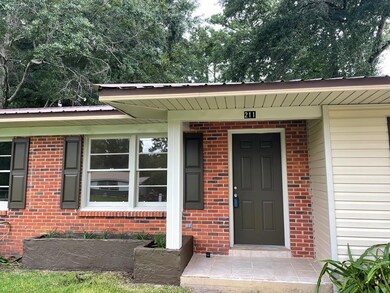 211 Reid Dr, Dothan, AL 36301 - photo 2