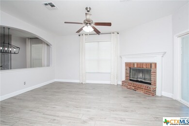 406 Kayla St, Troy, TX 76579 - photo 5