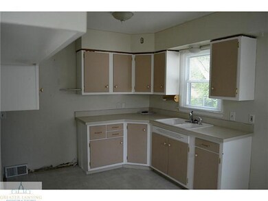 1139 Willow St, Grand Ledge, MI 48837 - photo 6