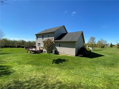2760 Maefield Rd, Bath, PA 18014 - photo 4