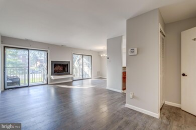 3889 El Camino Place unit 19, Alexandria, VA 22309 - photo 5