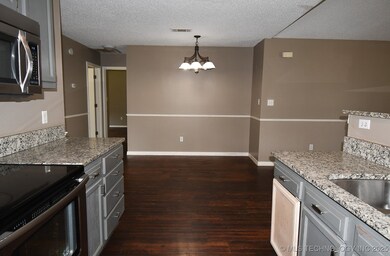 403 N Maple St, Sallisaw, OK 74955 - photo 7