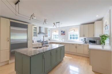 44 Gilman Rd, Yarmouth, ME 04096 - photo 3