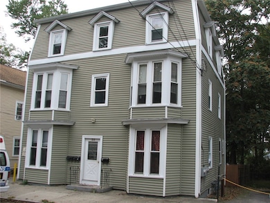 20 Peach Ave, Providence, RI 02906 - photo 2