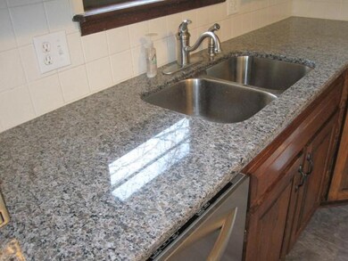 21507 W 70th St, Shawnee, KS 66218 - photo 6