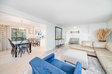 235_Hubbard Street_06