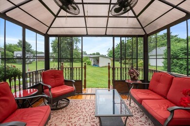 16 4th St, Swanton, VT 05488 - photo 2