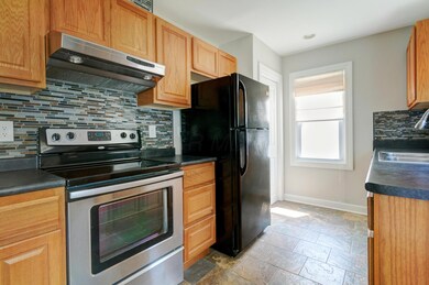 581 E Beechwold Blvd, Columbus, OH 43214 - photo 7