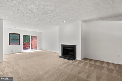 7585 Weather Worn Way unit E, Columbia, MD 21046 - photo 5