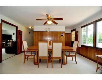 204 Mountain Laurel Dr, Cranston, RI 02920 - photo 4