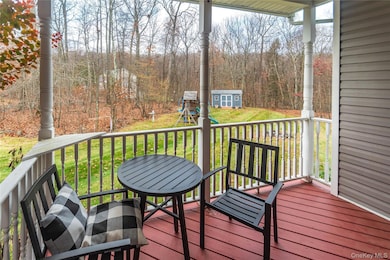 93 Glen Rock Cir, Highland, NY 12528 - photo 6