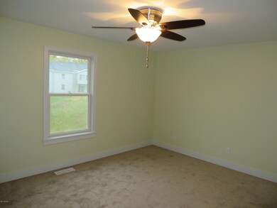 115 Brewer Park Cir unit 34, Grand Rapids, MI 49548 - photo 6