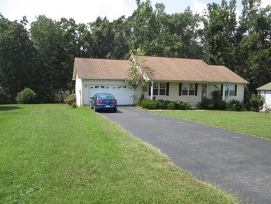 188 Autumn Dr, Crossville, TN 38571 - photo 2