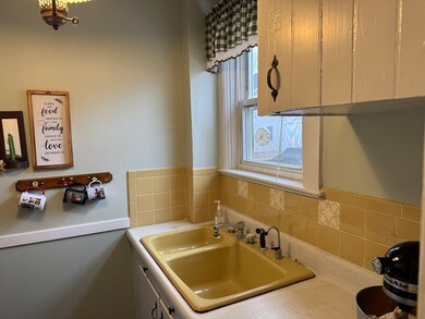 269 Mechanic St, Southbridge, MA 01550 - photo 5