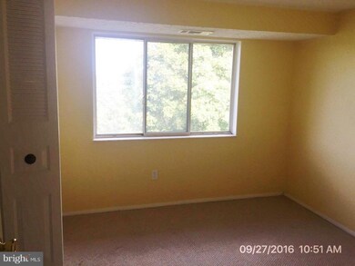 19601 Gunners Branch Rd unit L, Germantown, MD 20876 - photo 7