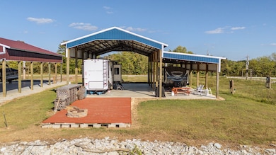 1997 Hardin Bottom River Rd, Clifton, TN 38425 - photo 4