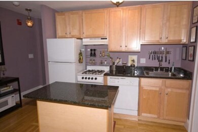 140 Huron Ave unit 12, Cambridge, MA 02138 - photo 2