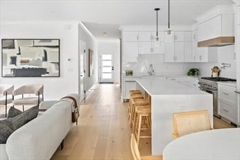 453 Albemarle Rd unit 453, Newtonville, MA 02460 - photo 6