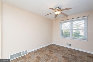 9702 Matzon Rd, Middle River, MD 21220 - photo 7