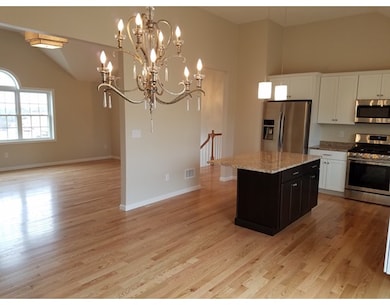 2 Pzegeo Cir, Peabody, MA 01960 - photo 4