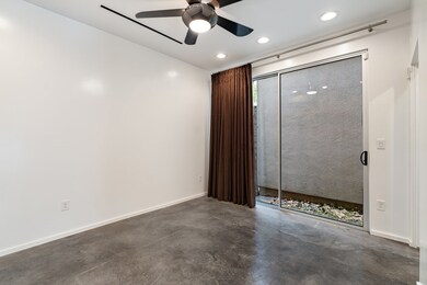 1728 Michigan St unit B, Houston, TX 77006 - photo 2