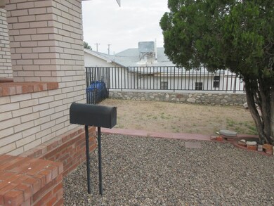 2225 Portland Ave, El Paso, TX 79930 - photo 2