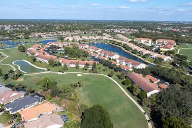 700 Saratoga Cir unit 101, Naples, FL 34104 - photo 3