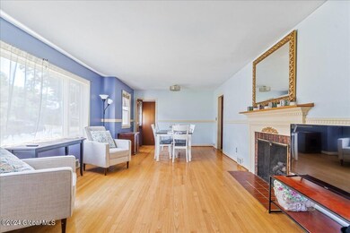 1943 Clifton Park Rd, Schenectady, NY 12309 - photo 4