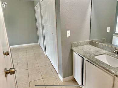 6118 W Mount Houston Rd unit D, Houston, TX 77088 - photo 5
