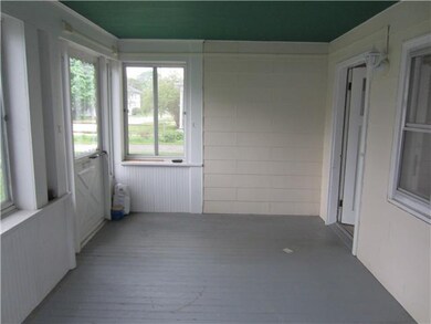 Porch - Enclosed Owner s Unit
