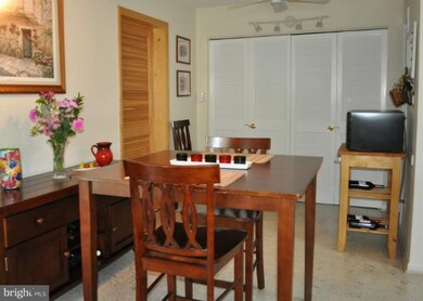 9012 Southwick St, Fairfax, VA 22031 - photo 6