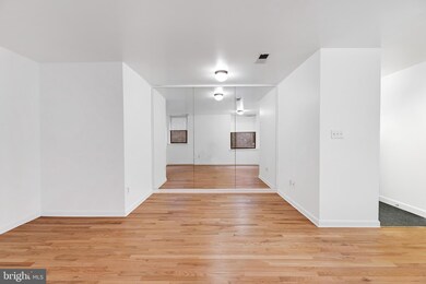 1495 Newton St NW unit 203, Washington, DC 20010 - photo 4