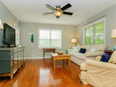 25 Wilson Creek Dr, Asheville, NC 28803 - photo 6